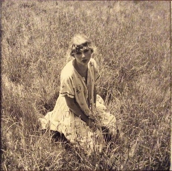 Taylor Swift - Folklore (Deluxe Edition) - "Meet Me Behind The Mall"