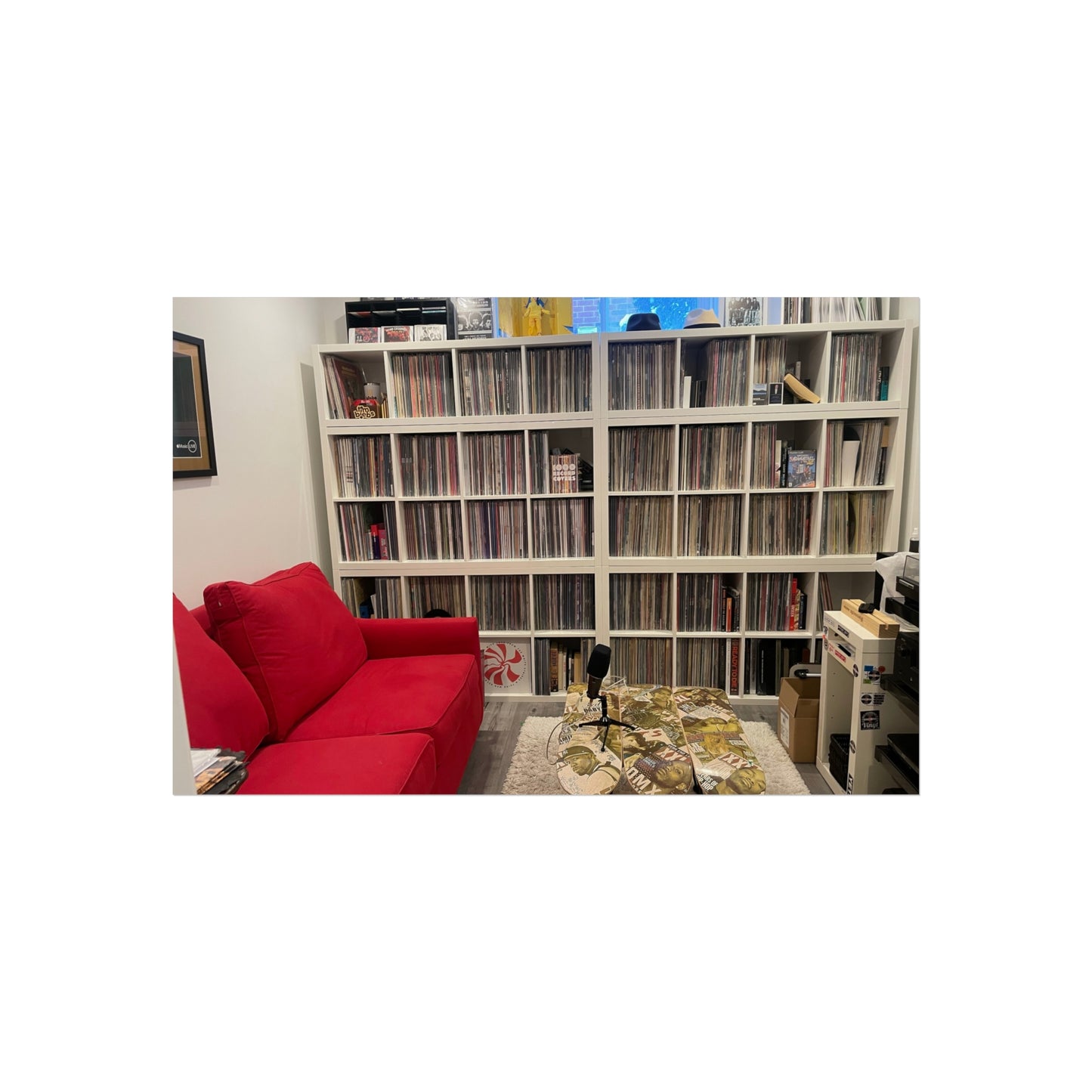 Vinyl Wall - Red Couch